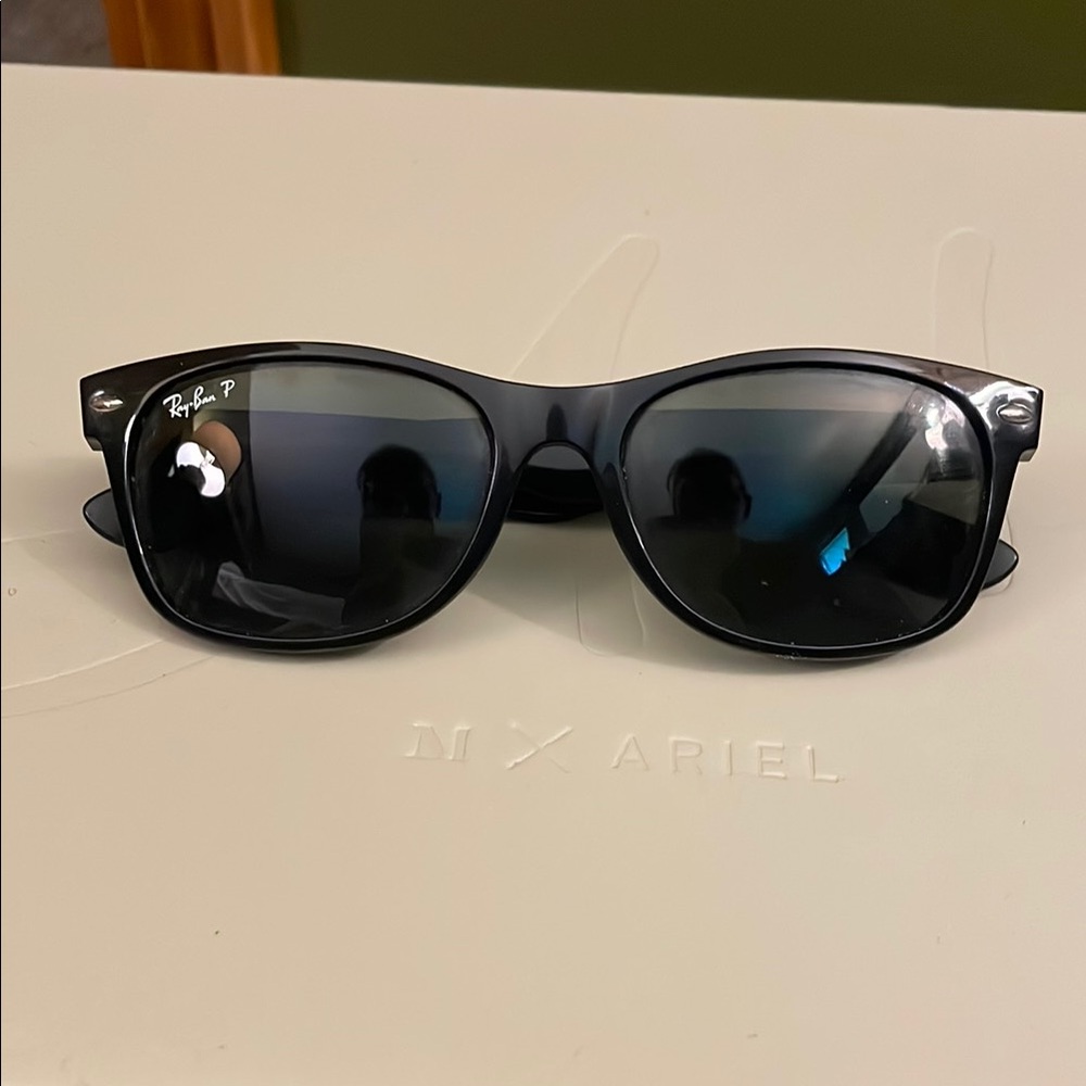 Ray-Ban Black Sunglasses